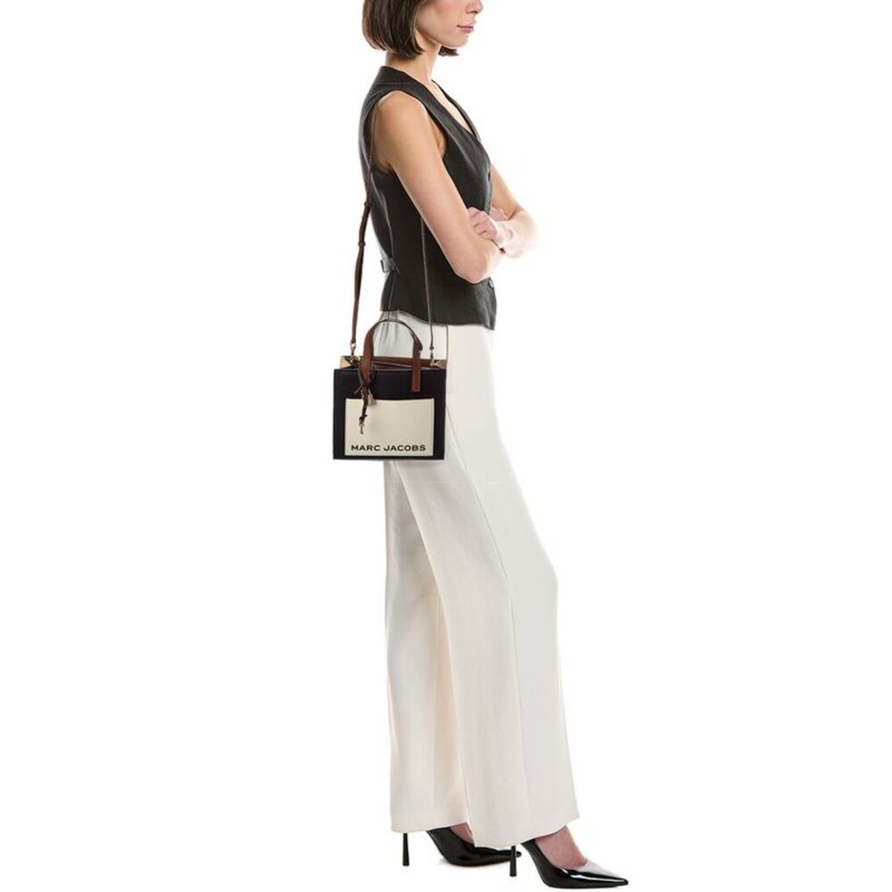 Marc Jacobs Grind Mini Leather Tote, Black - Picture 4 of 4